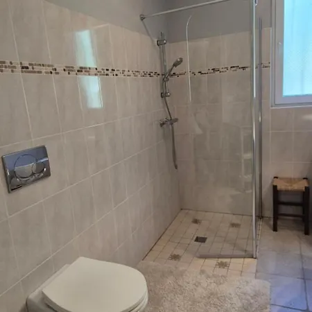 Frühstückspension Chateau La Hussardiere 3*
