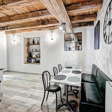Chateau La Hussardiere 3* Dampierre-sur-Salon