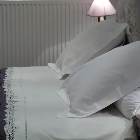 Frühstückspension Chateau La Hussardiere 3*